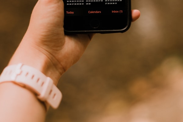 众多企业办理400电话申请的原因是什么?申请条件有哪些?